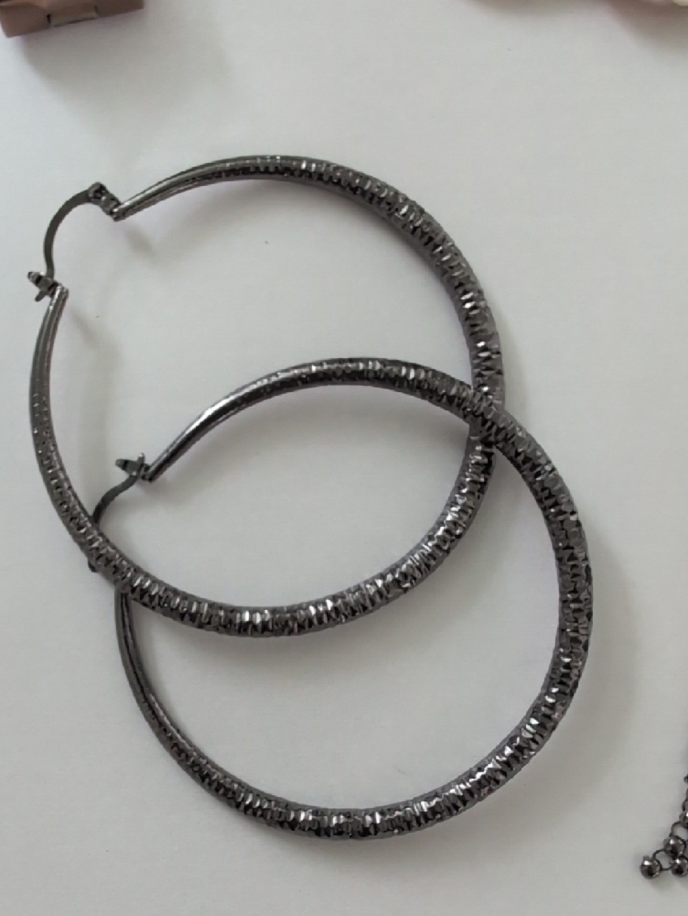 Women Jewelry And Accessories Bundle - Picture 9 of 9